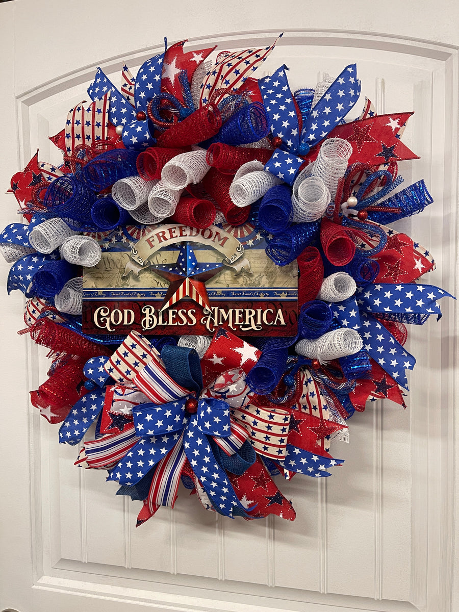 God Bless America store Wreath