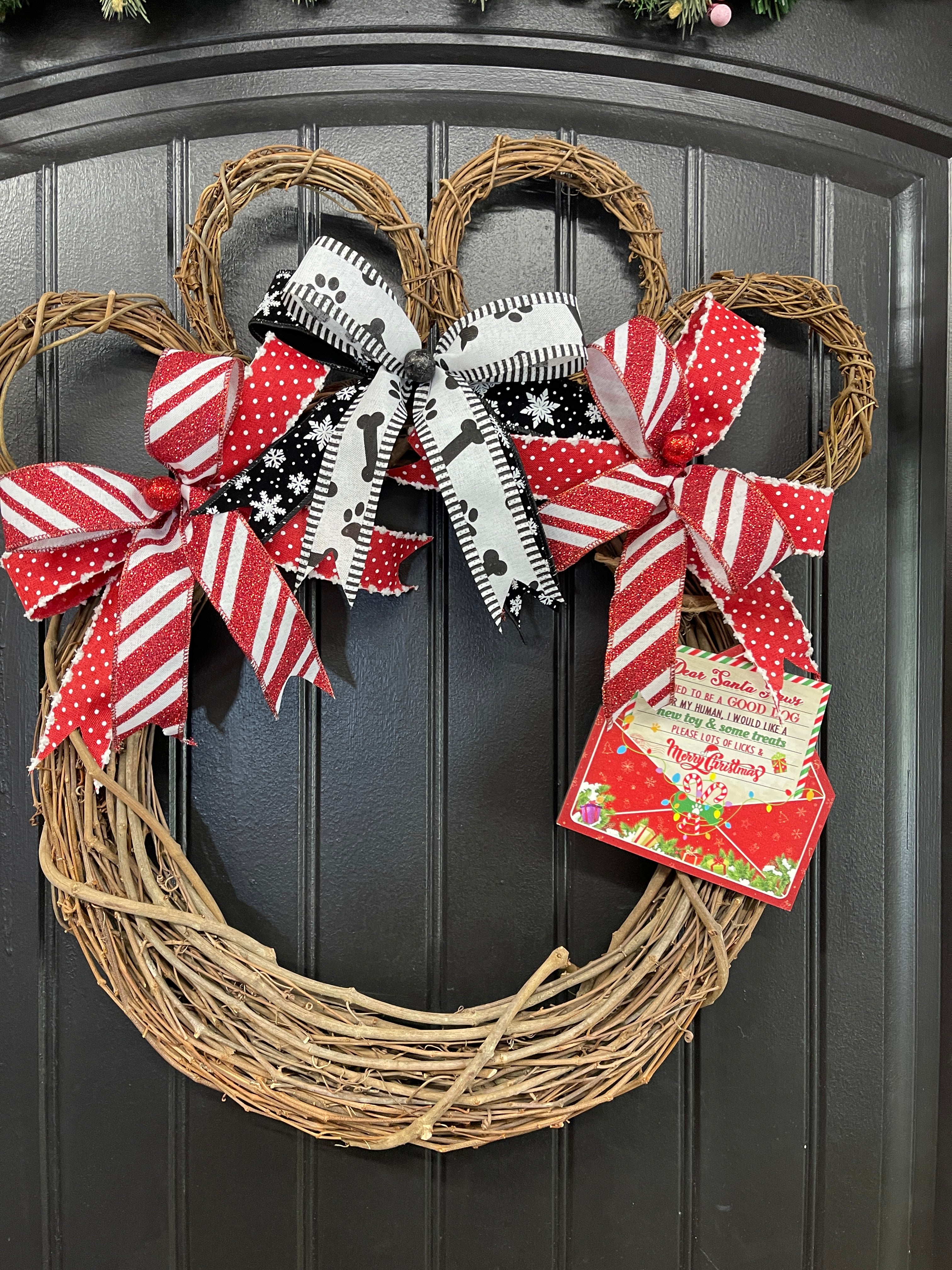 Dog Paw Print Grapevine Christmas Wreath – Pet Lover Holiday Door Decor, Storm Door Friendly | Handmade Gift for Dog Moms, KatsCreationsNMore