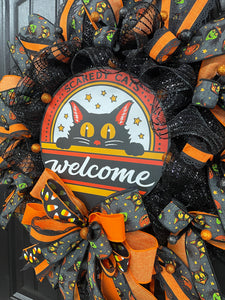 Scaredy Cats Halloween Welcome Wreath – Black Cat, Candy Corn, Jack-o’-Lanterns – Front Door Halloween Decor, KatsCreationsNMore