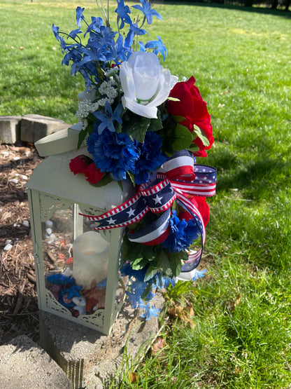 Patriotic Floral Lantern Swag