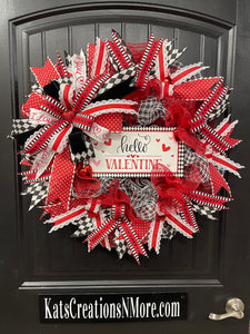 Hello Valentines Day Wreath, Queen of Hearts Front Door Decor, KatsCreationsNMore