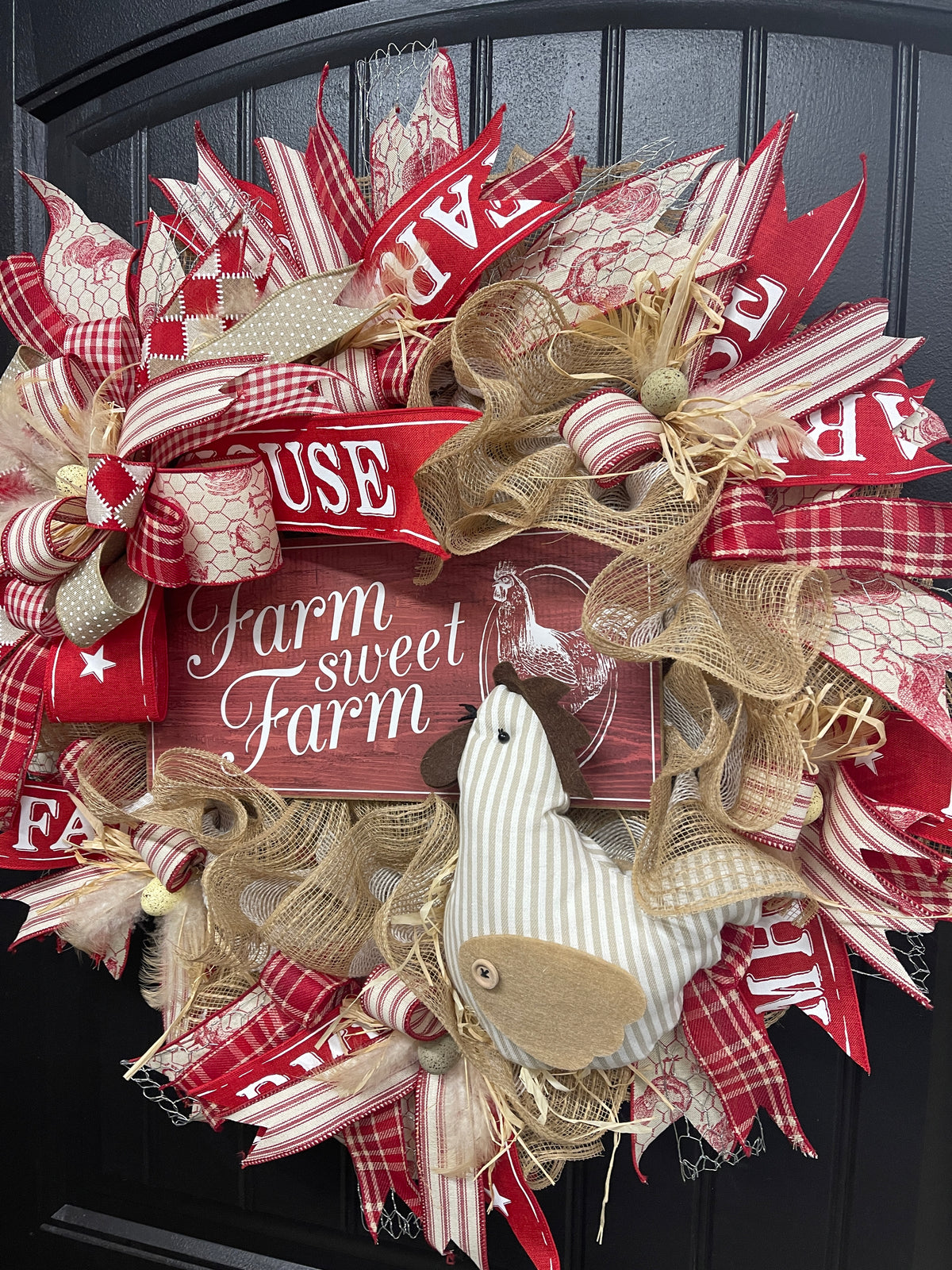 Farmhouse Chicken Country Wreath by KatsCreationsNMore