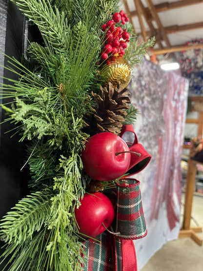 Christmas at the Orchard | 26-Inch Handmade Evergreen Christmas Wreath