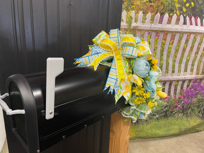 Spring Floral Mailbox Swag, Easter Centerpiece, Seasonal Home Decor, KatsCreationsNMore