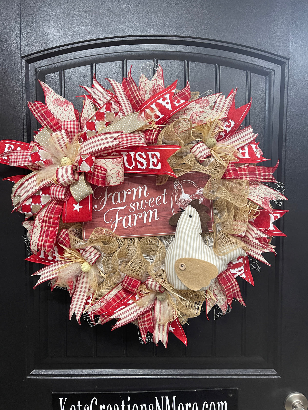 Farmhouse Chicken Country Wreath by KatsCreationsNMore