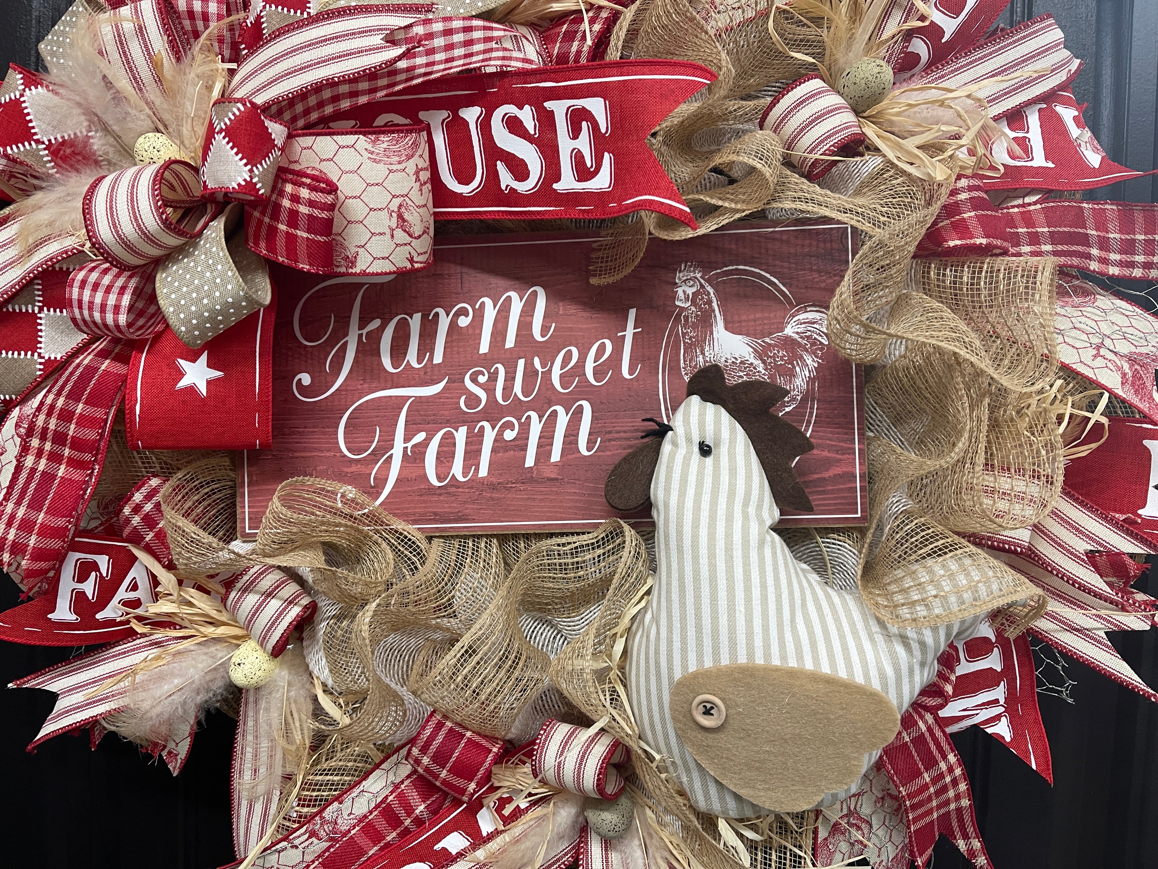 Farmhouse Chicken Country Wreath by KatsCreationsNMore