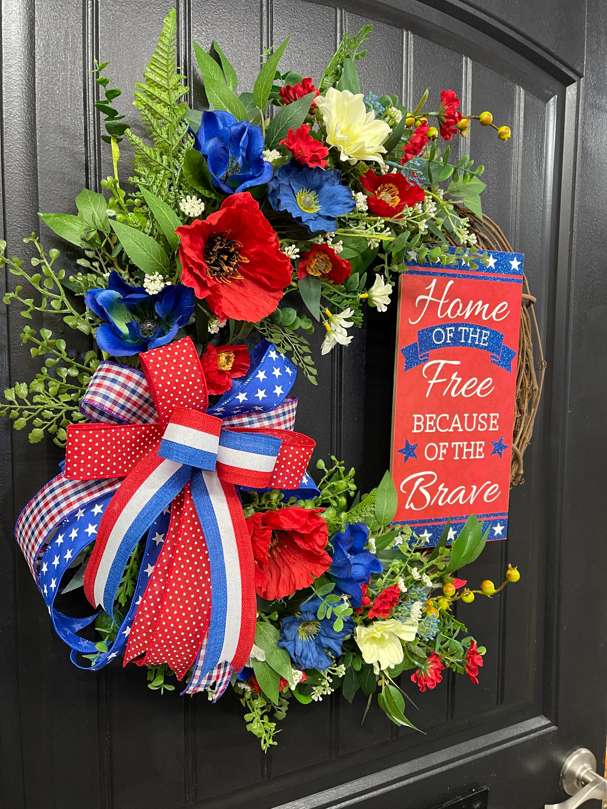 Patriotic Floral Grapevine Wreath with Removable “Home of the Free Because of the Brave” Sign – Red, White & Blue Summer Door Decor – Memorial Day, 4th of July, Veteran Gift, KatsCreationsNMore