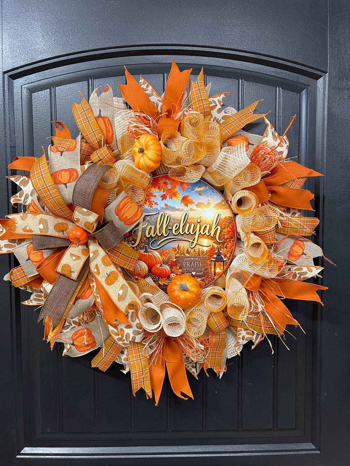 Pumpkin Fallelujah Wreath with Cinnamon Sticks – Cozy Farmhouse Autumn Door Décor, KatsCreationsNMore
