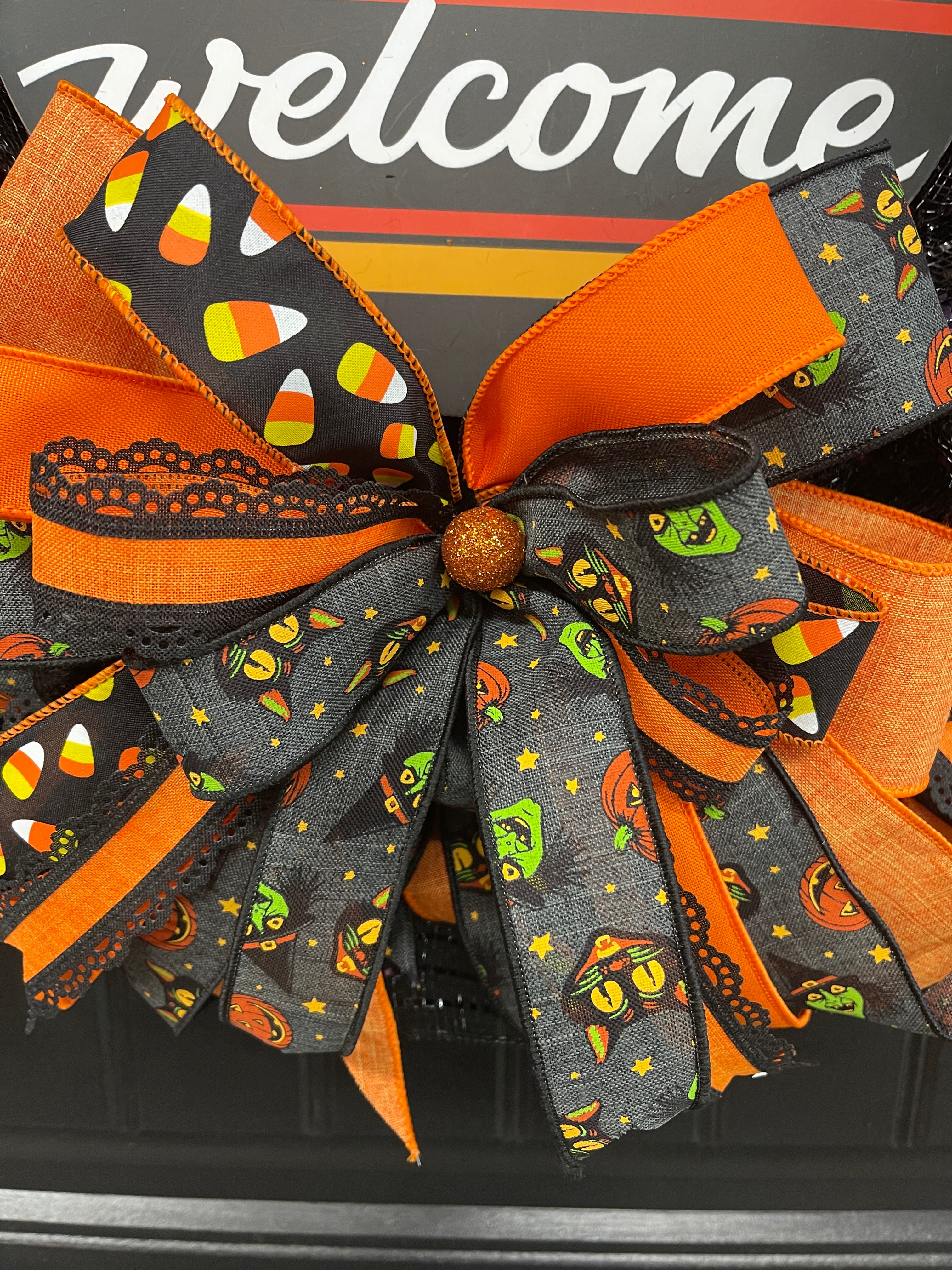 Scaredy Cats Halloween Welcome Wreath – Black Cat, Candy Corn, Jack-o’-Lanterns – Front Door Halloween Decor, KatsCreationsNMore