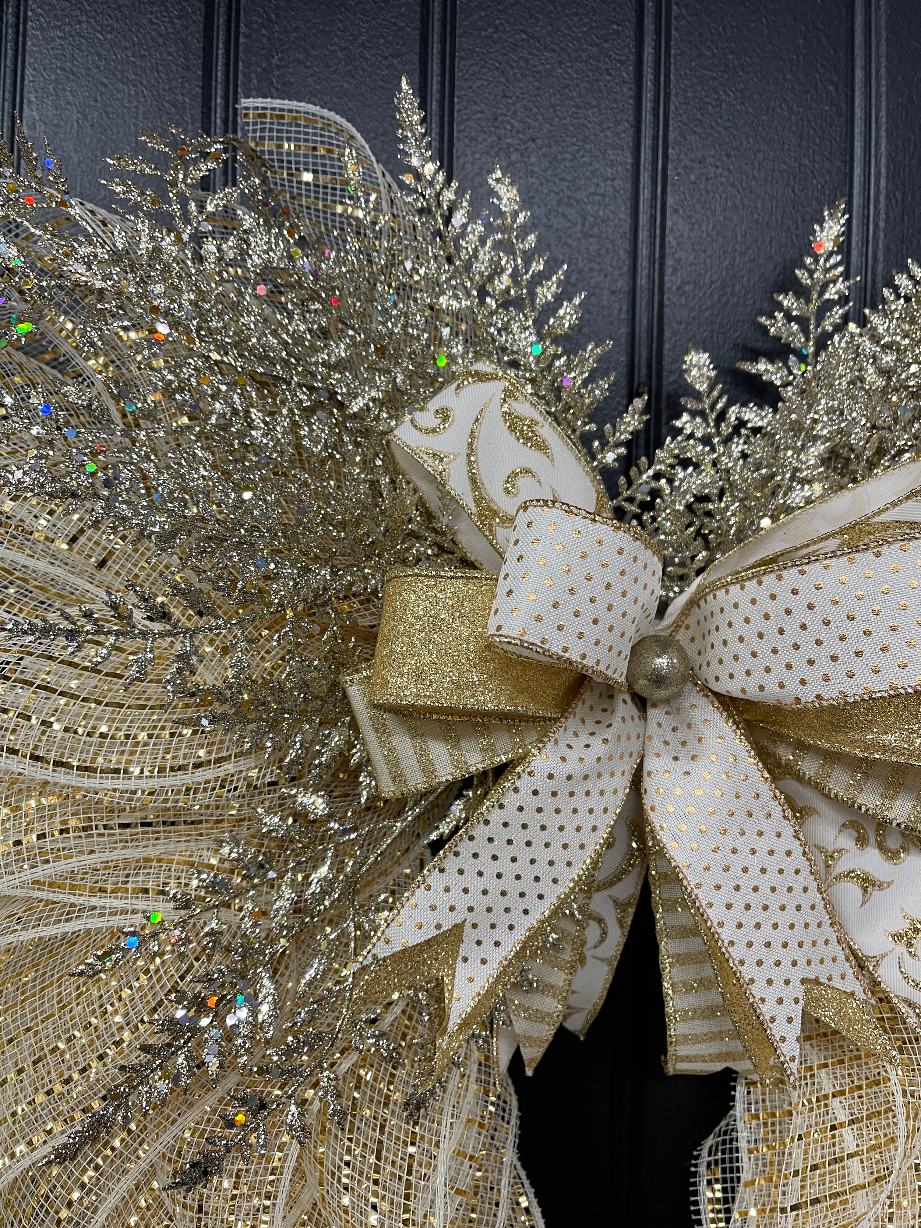 Gold and Cream Angel Wings Wreath, Christmas Holiday Angel Floral Wreath, KatsCreationsNMore