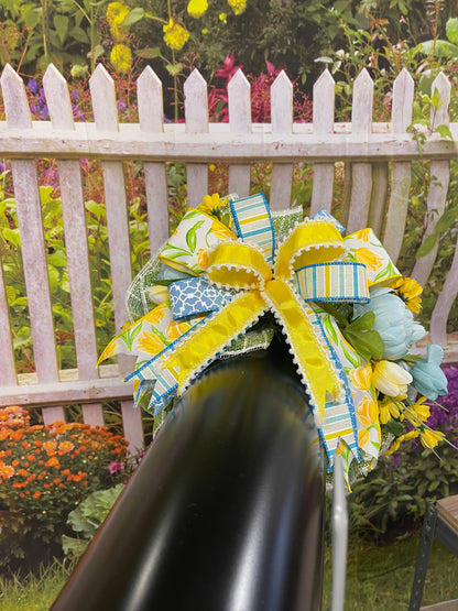 Spring Floral Mailbox Swag, Easter Centerpiece, Seasonal Home Decor, KatsCreationsNMore
