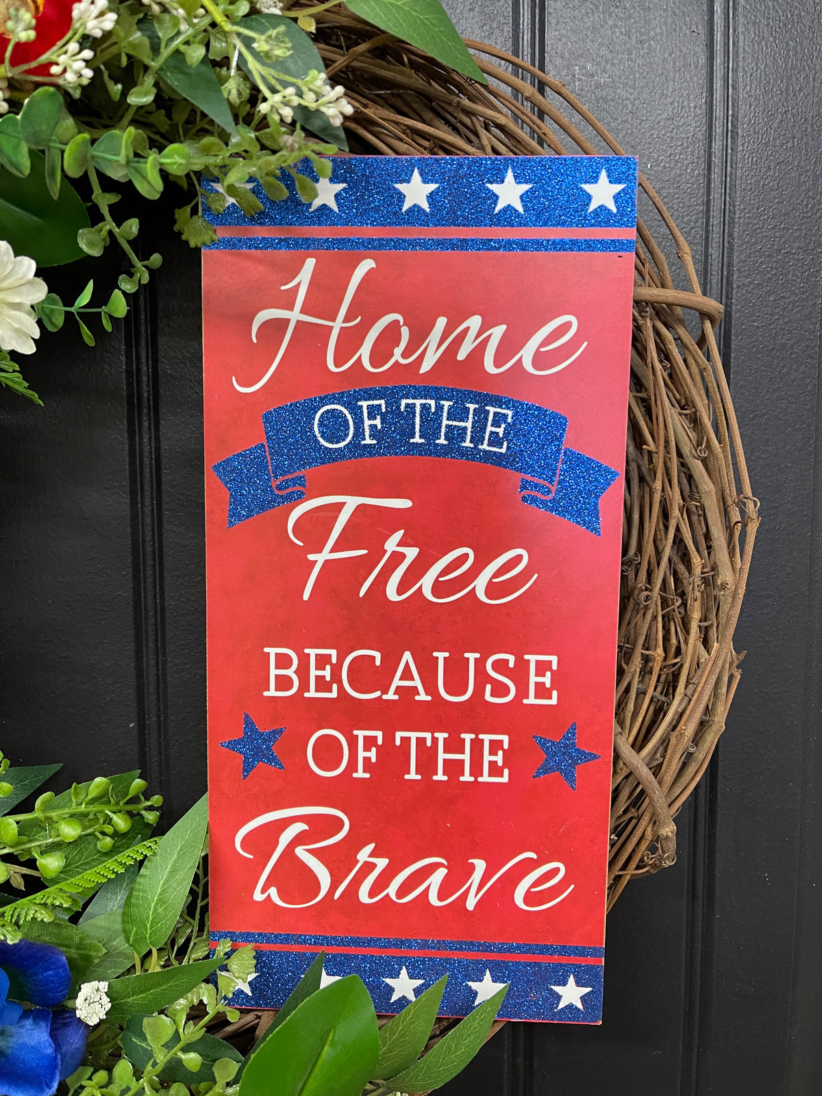 Patriotic Floral Grapevine Wreath with Removable “Home of the Free Because of the Brave” Sign – Red, White & Blue Summer Door Decor – Memorial Day, 4th of July, Veteran Gift, KatsCreationsNMore