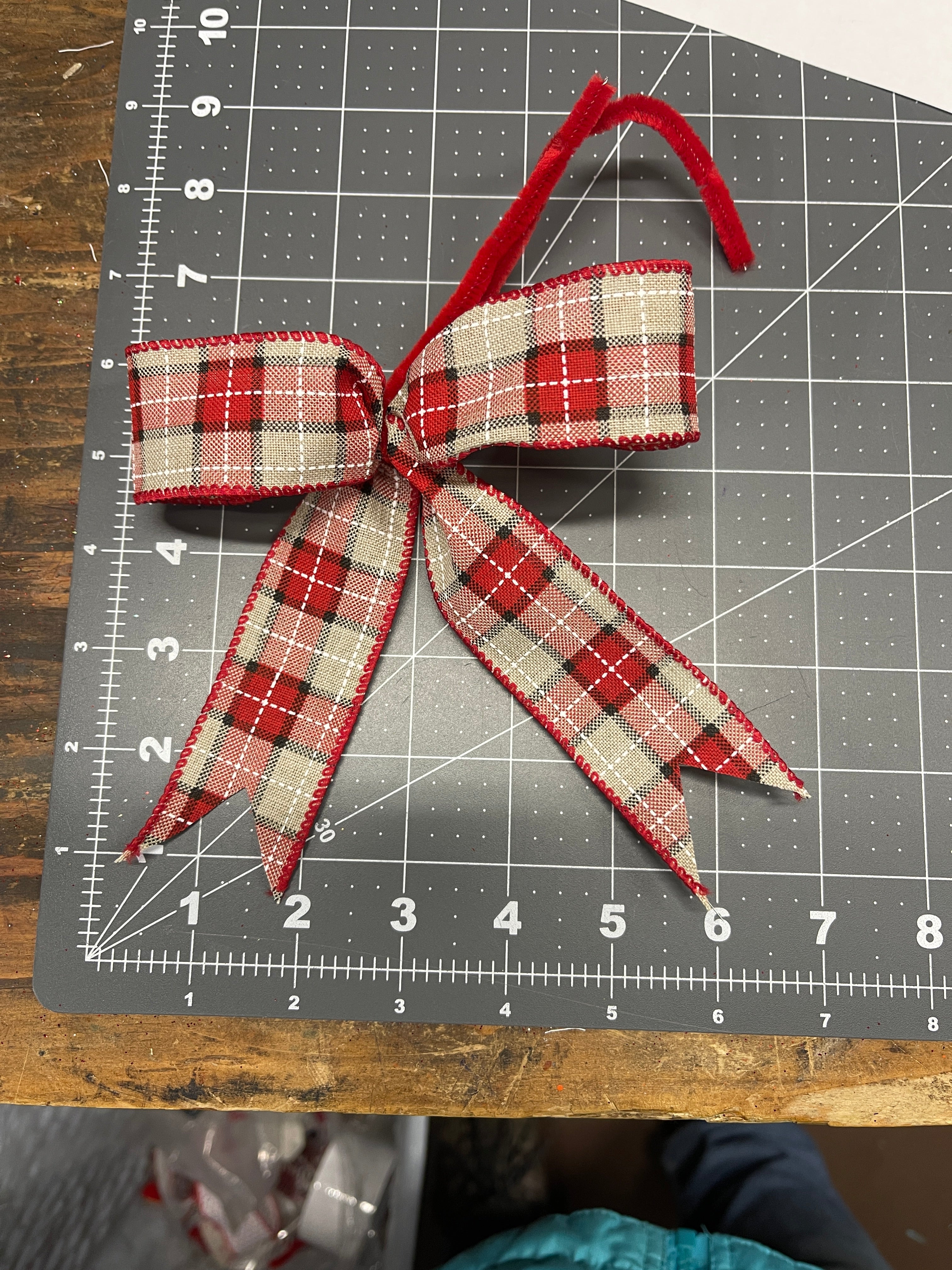 Mini Christmas Tree Bows, Country Rustic Plaid Bows, Set of 10, KatsCreationsNMore