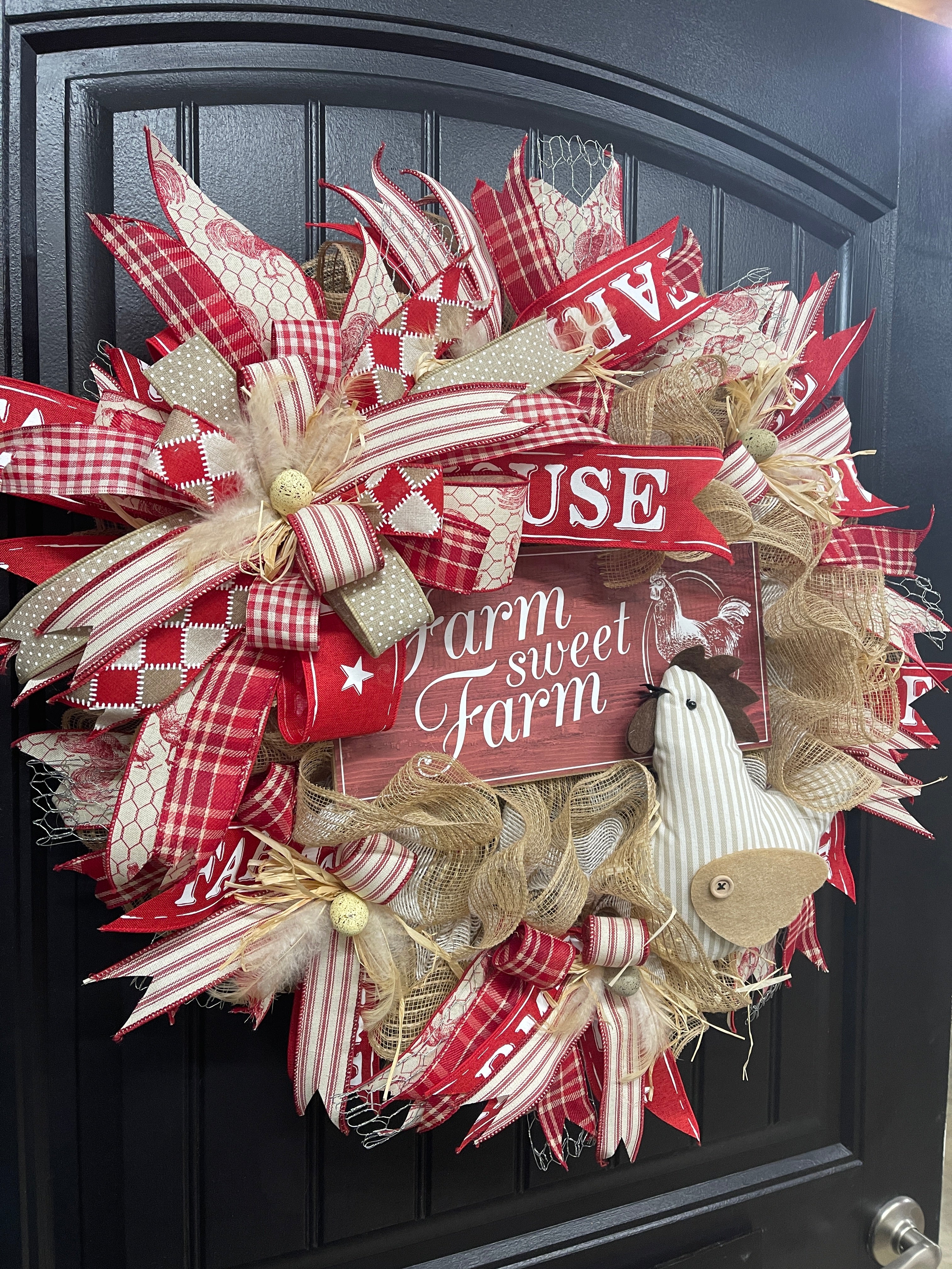Farmhouse Chicken Country Wreath by KatsCreationsNMore