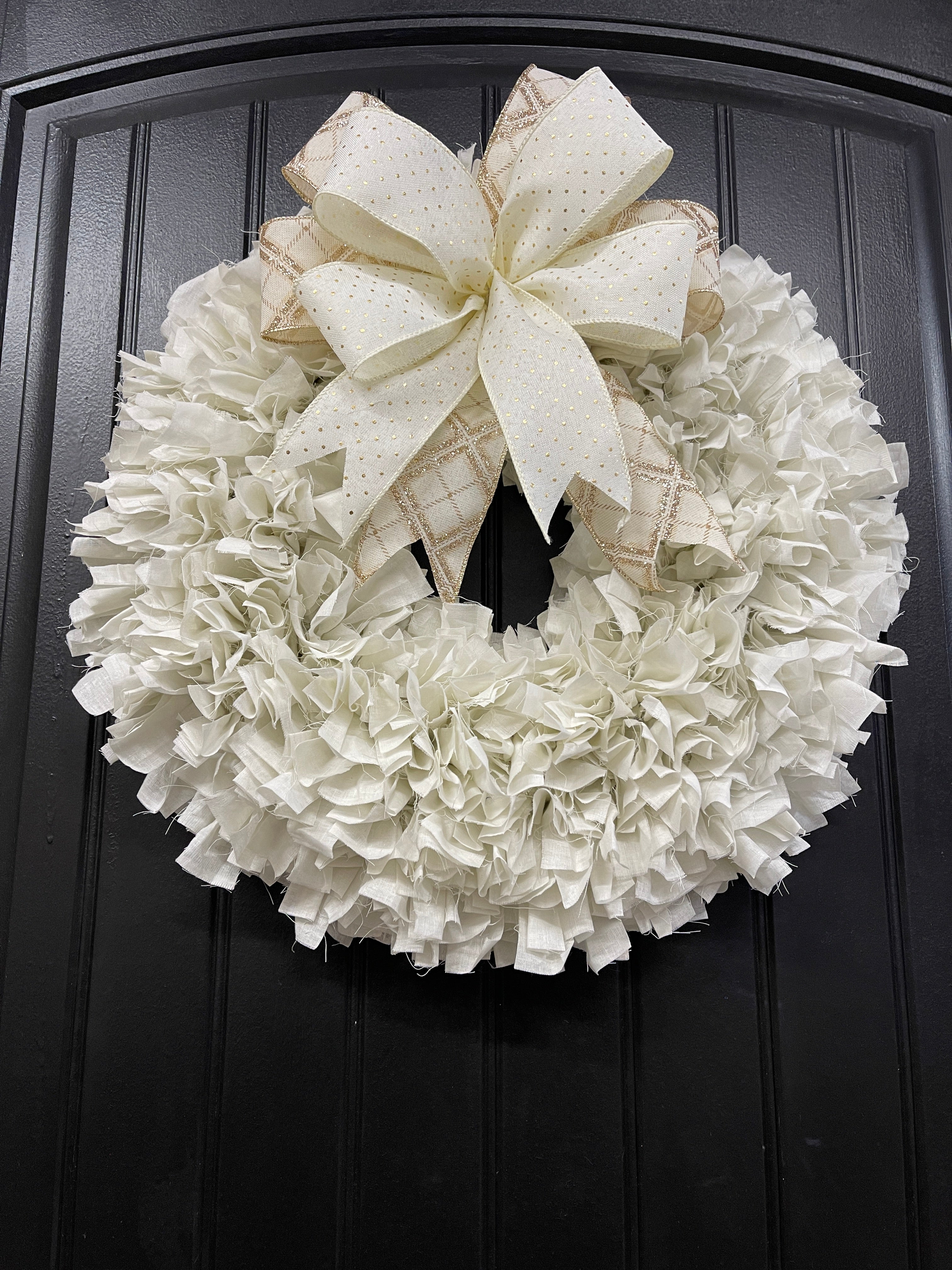 White Muslin Rag Wreath, Rustic Wedding Decoration, Farmhouse Front Door Decor, KatsCreationsNMore