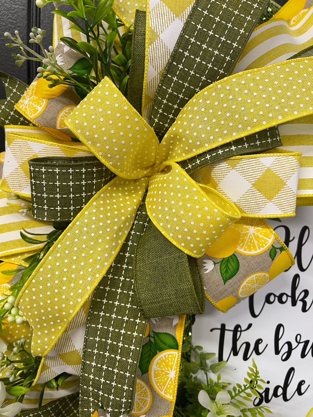 Summer Lemon Deco Mesh Wreath, Lemon Front Door Wreath, Bright Side Wreath, Summer Door Decor, Yellow Lemon Wreath, Always Look On The Bright Side Lemon Deco Mesh Wreath, KatsCreationsNMore