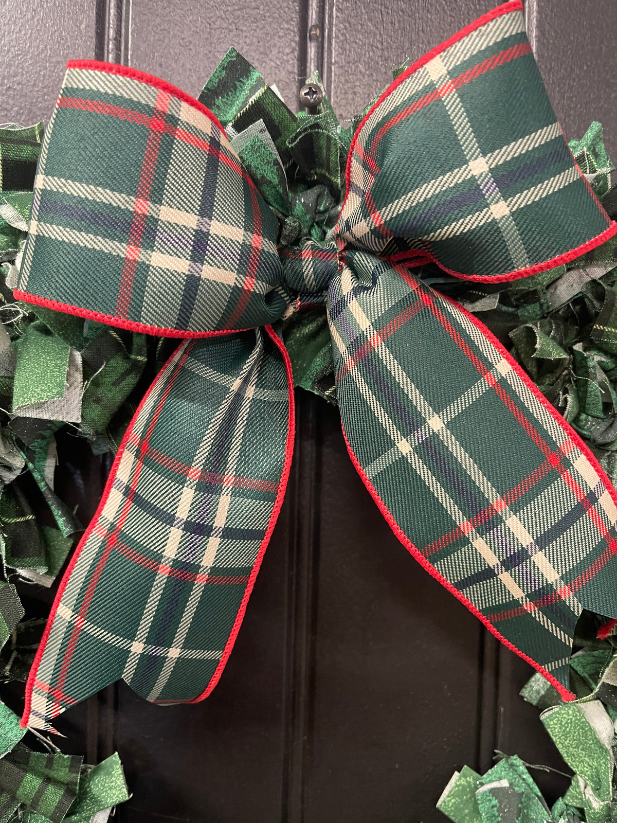 Christmas Fabric Wreath, 16 Inch Plaid Holiday Wreath, Small Farmhouse Door Decor, Rustic RV Camper Christmas Decoration