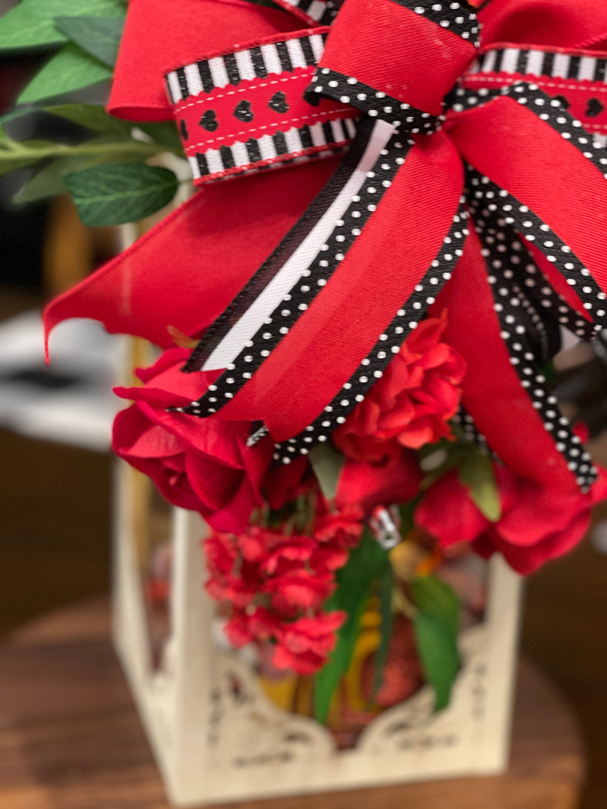 ❤️ Valentine’s Day Lantern Swag | Romantic Red Rose Décor | Lantern or Pillar Swag | KatsCreationsNMore