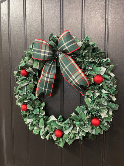 Christmas Fabric Wreath, 16 Inch Plaid Holiday Wreath, Small Farmhouse Door Decor, Rustic RV Camper Christmas Decoration