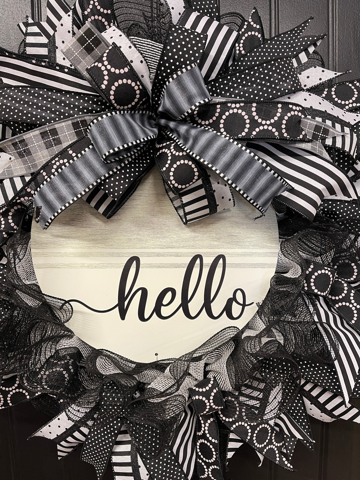 Black & White Hello Classic Everyday Welcome Wreath | Modern Farmhouse Front Door Décor | KatsCreationsNMore