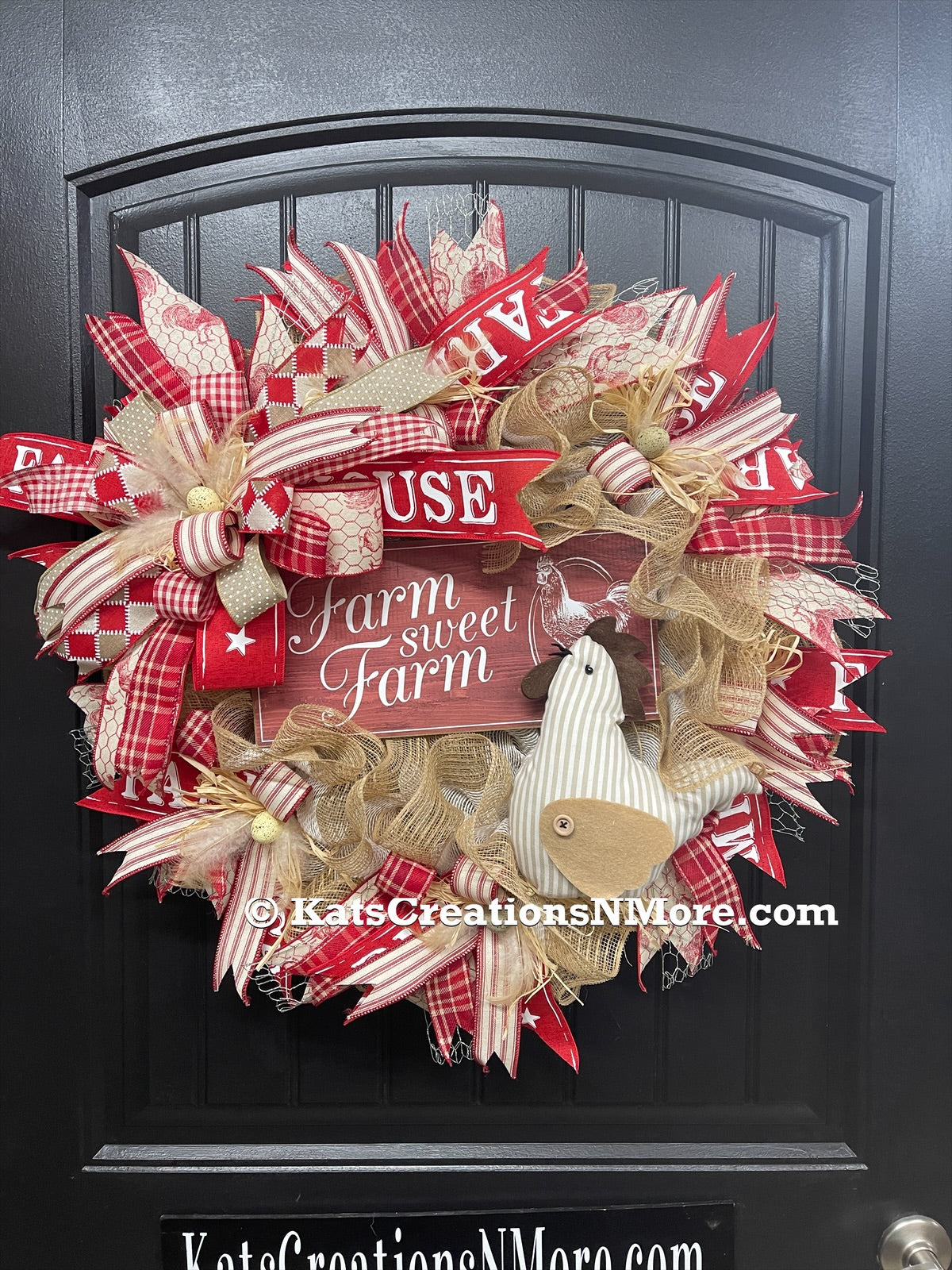 Farmhouse Chicken Country Wreath by KatsCreationsNMore