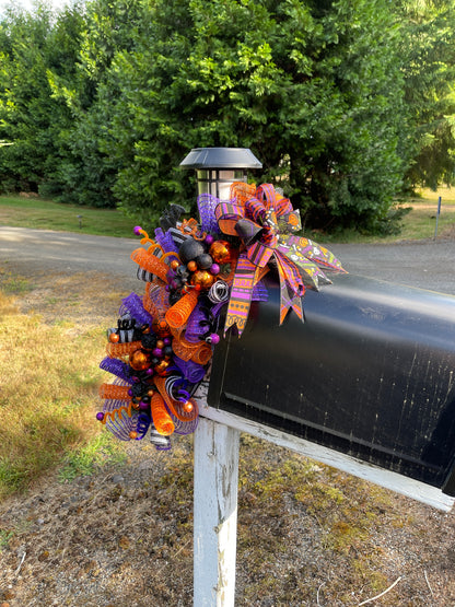 Halloween Mailbox Swag