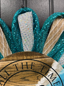 Close Up Details of Daisy Chain Deco Mesh Petals in Teal, White and Beige Mesh